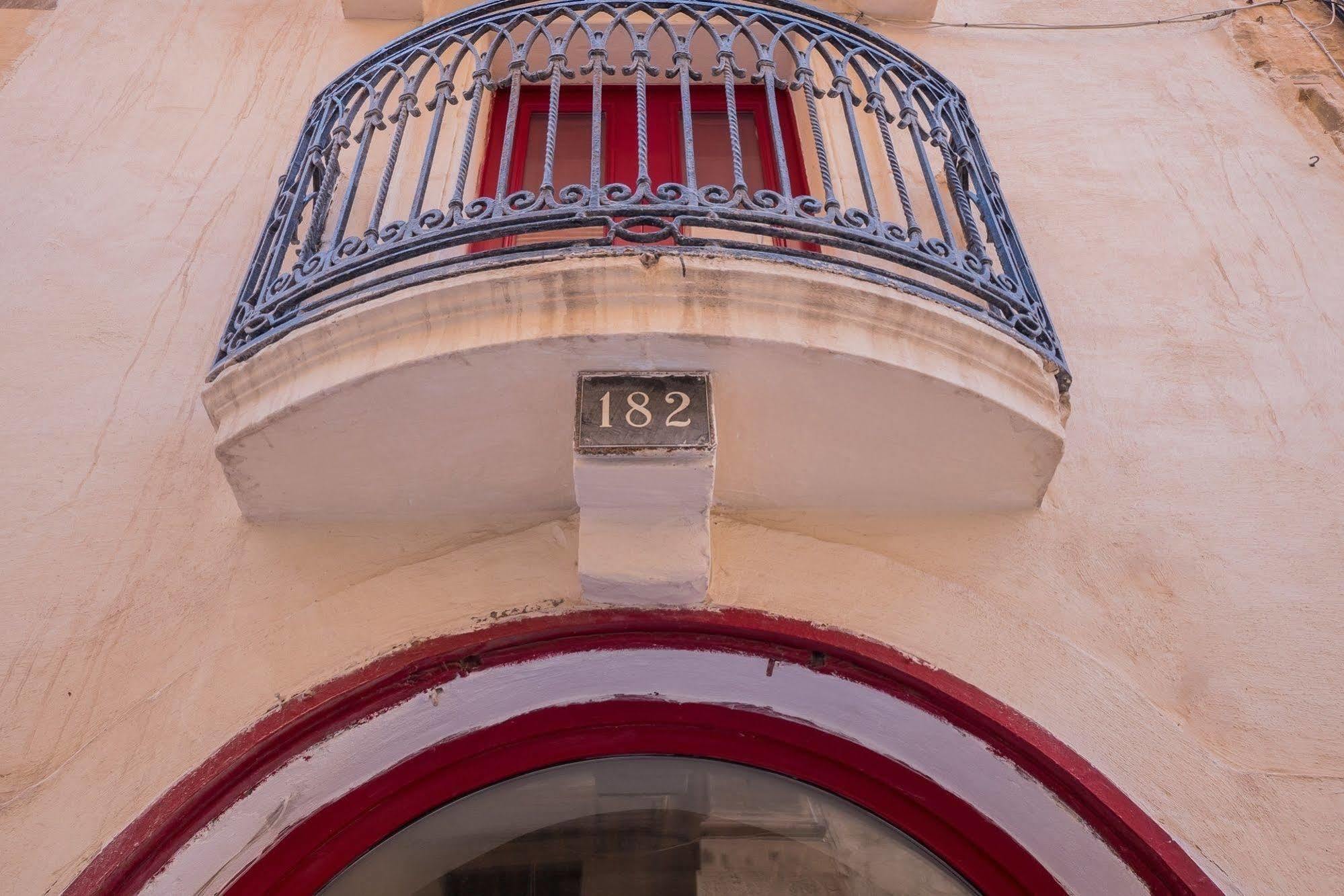 Lucia 182 Lägenhet Valletta Exteriör bild